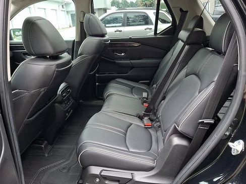 Used 2023 Honda Pilot Elite image 8