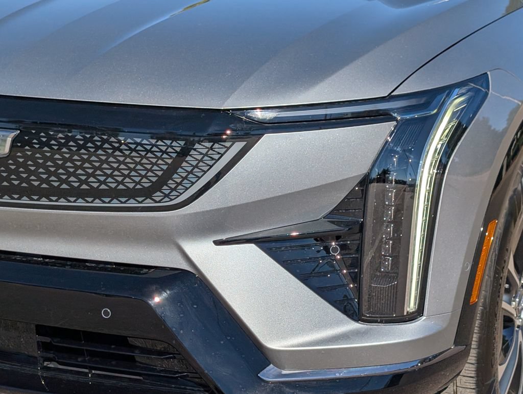 New 2027 Cadillac Optiq Sport AWD/4WD image 7
