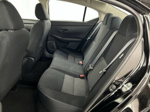 Used 2024 Nissan Sentra SV FWD image 19