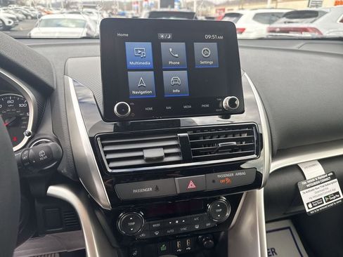 New 2025 Mitsubishi Eclipse Cross SEL image 13