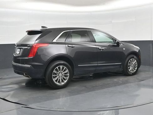 Used 2017 Cadillac XT5 Luxury w/ Driver Awareness Package AWD/4WD image 29