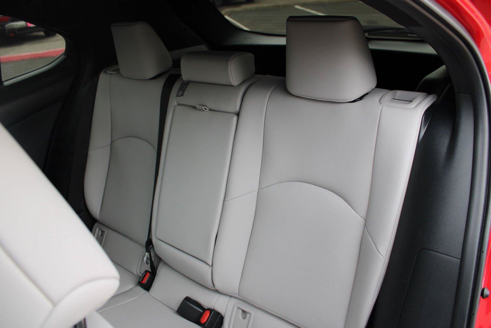 Used 2024 Lexus UX 250h F Sport AWD/4WD image 17