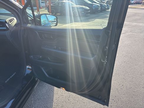 Used 2023 Honda Odyssey Elite image 18
