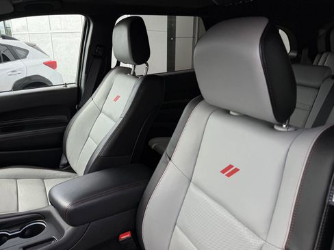 Used 2024 Dodge Durango GT AWD/4WD image 12