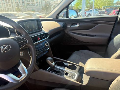 Used 2019 Hyundai Santa Fe SEL w/ Cargo Package image 3
