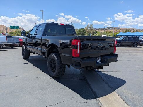 New 2026 Ford F250 Lariat w/ Black Appearance Package AWD/4WD image 6