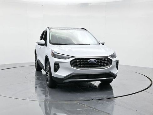 New 2026 Ford Escape SE image 5