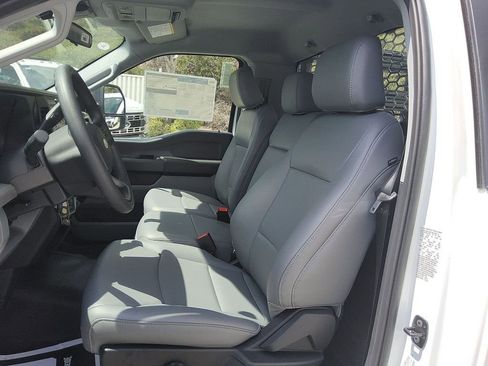 New 2025 Ford F350 XL w/ XL Chrome Package RWD image 8