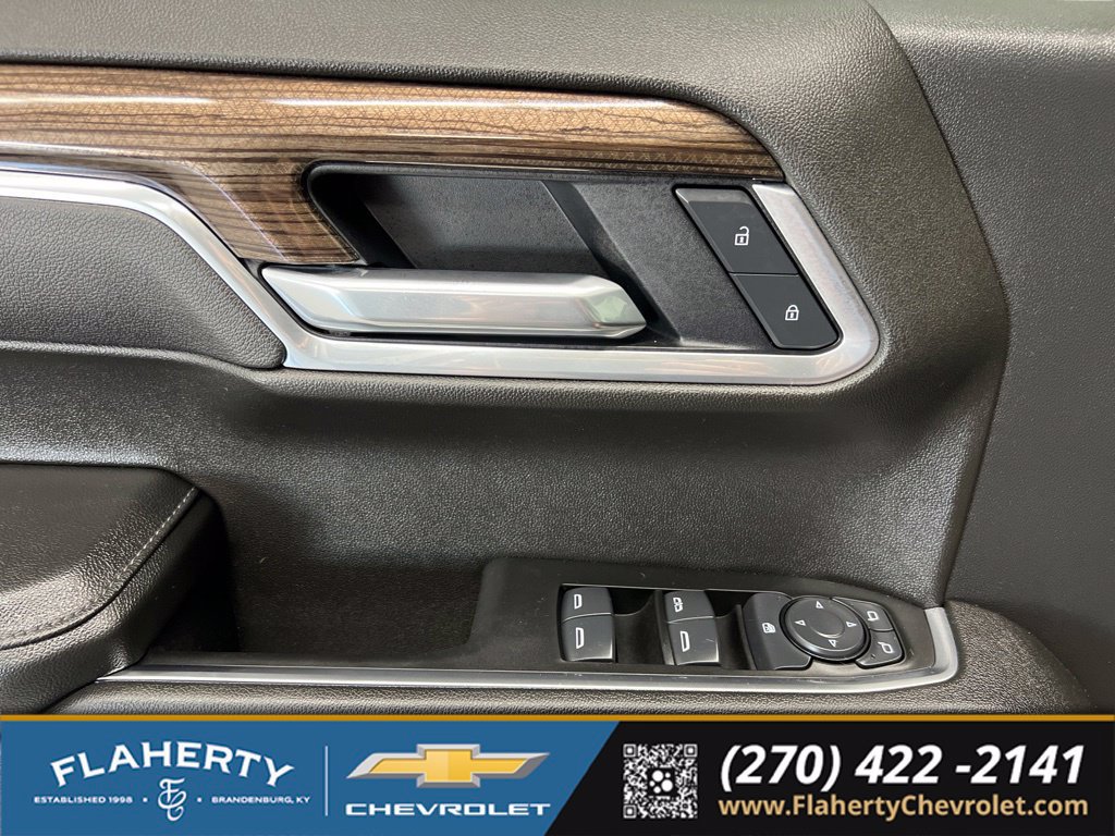 Used 2025 Chevrolet Silverado 1500 RST AWD/4WD image 23