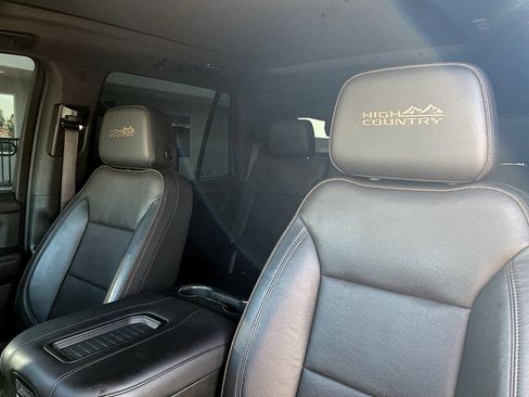 Used 2022 Chevrolet Tahoe High Country AWD/4WD image 24