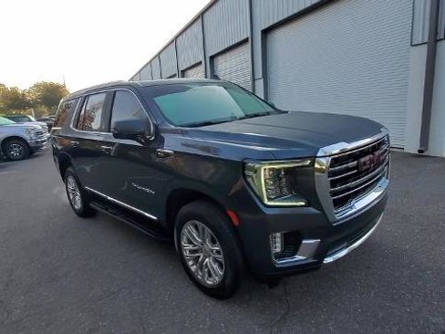 Used 2021 GMC Yukon SLT w/ SLT Premium Package image 35