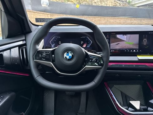 Used 2025 BMW X3 xDrive30i w/ Convenience Package image 10