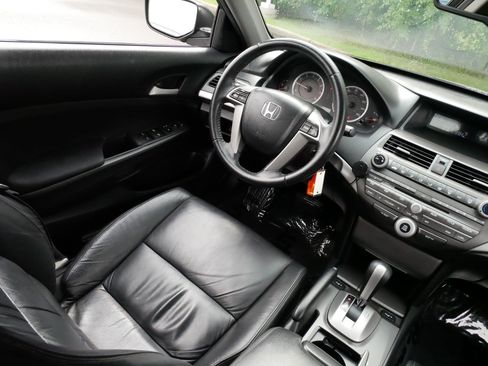 Used 2011 Honda Accord SE image 9