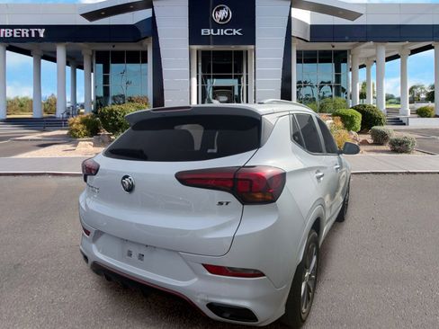 Used 2023 Buick Encore GX Select w/ Sport Touring Package FWD image 3