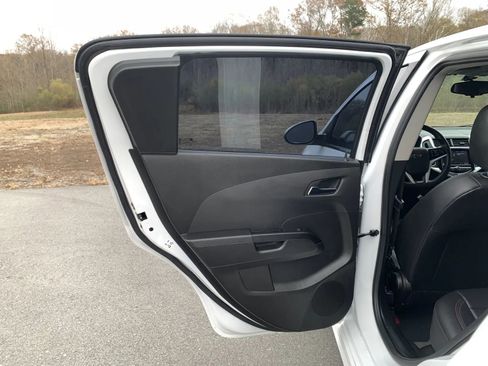 Used 2020 Chevrolet Sonic Premier image 27