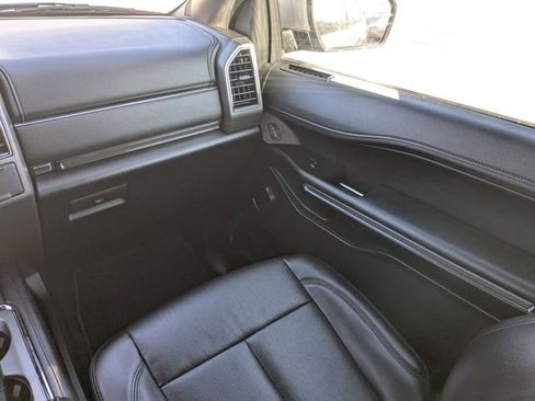 Used 2020 Ford Expedition XLT w/ Equipment Group 202A image 22
