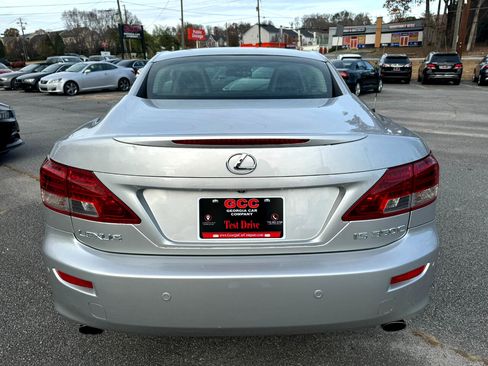 Used 2010 Lexus IS 350C image 14