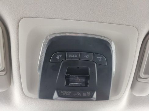 Used 2024 Toyota Corolla LE image 18