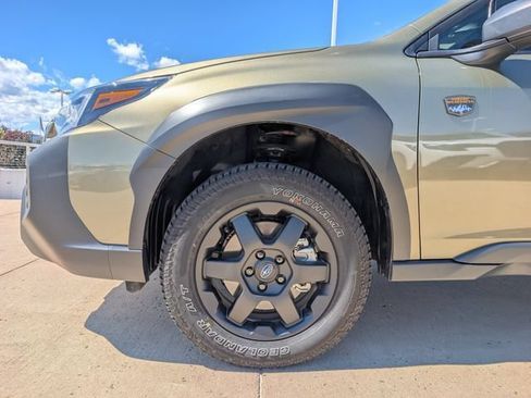 Used 2025 Subaru Outback Wilderness AWD/4WD image 12