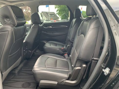 Used 2019 Buick Enclave Avenir w/ Avenir Technology Package AWD/4WD image 24