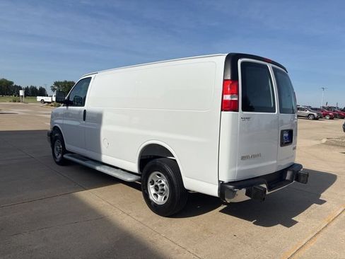 Used 2025 GMC Savana 2500 w/ Driver Convenience Package RWD image 7