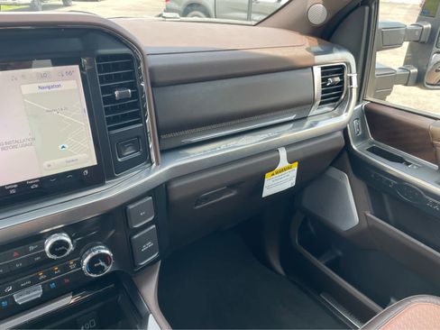 New 2025 Ford F250 King Ranch image 32