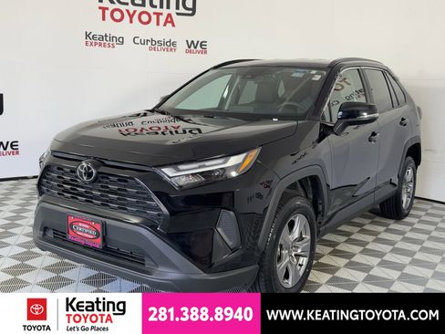 Certified 2025 Toyota RAV4 XLE FWD image 10