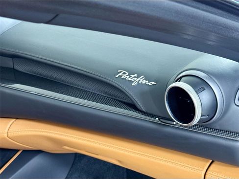 Used 2020 Ferrari Portofino image 36