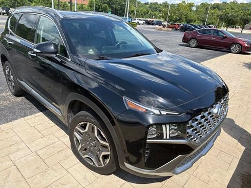 Used 2021 Hyundai Santa Fe Limited AWD/4WD image 2