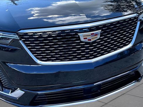 Used 2023 Cadillac XT6 Premium Luxury w/ Technology Package AWD/4WD image 30