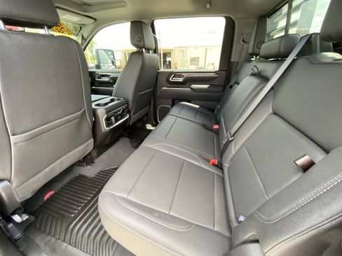 Used 2025 Chevrolet Silverado 2500 LTZ w/ Trail Boss Package AWD/4WD image 14