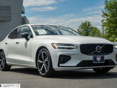 Used 2025 Volvo S60 B5 Plus AWD/4WD image 1