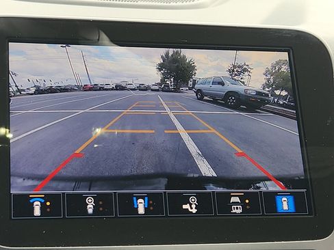 Used 2024 Chevrolet Equinox RS w/ RS Leather Package image 21