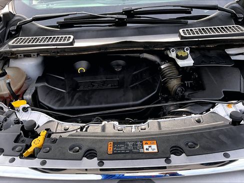 Used 2019 Ford Escape Titanium FWD image 33