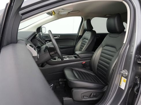 Used 2024 Ford Edge SEL image 14