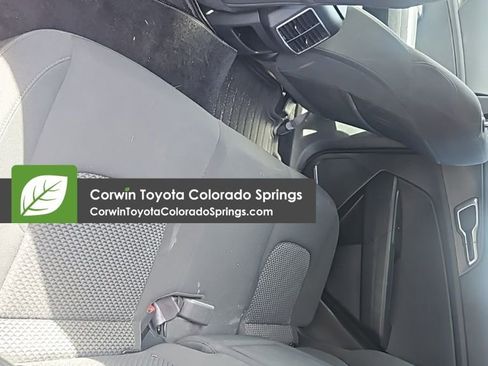 Used 2023 Kia Sportage LX image 8