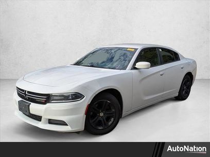Used 2015 Dodge Charger SE