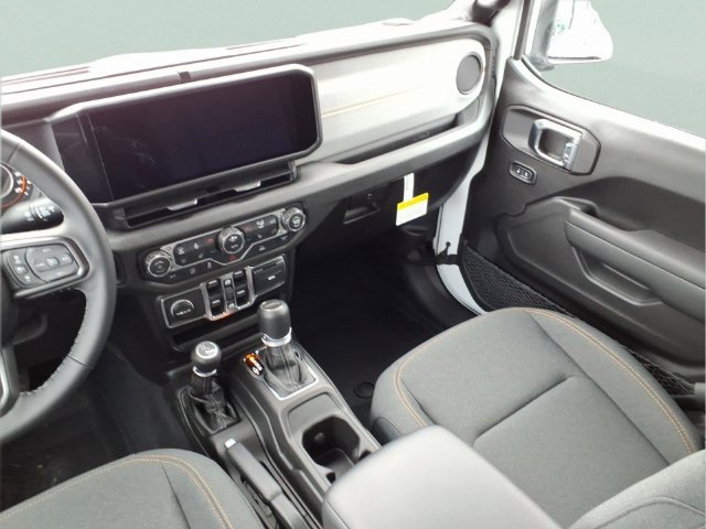 New 2026 Jeep Gladiator Sport AWD/4WD image 14