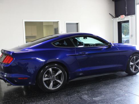 Used 2015 Ford Mustang Coupe w/ Equipment Group 051A RWD image 3