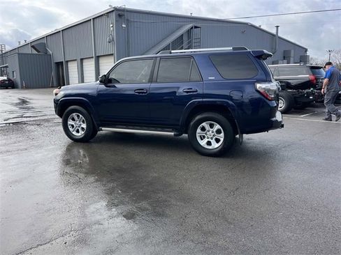 Used 2020 Toyota 4Runner 2WD image 6
