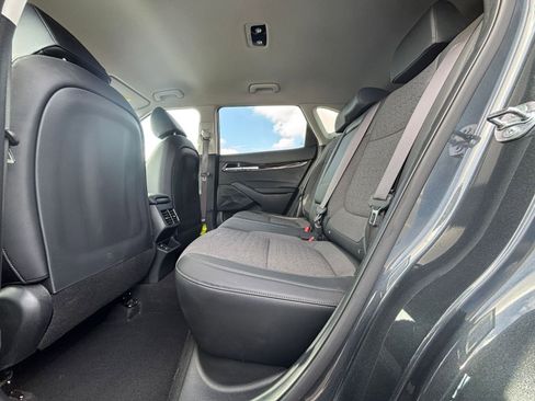 Used 2025 Kia Seltos S image 24