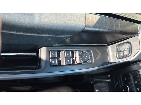 Used 2023 Ford F150 Lightning Lariat w/ Equipment Group 511A High AWD/4WD image 33