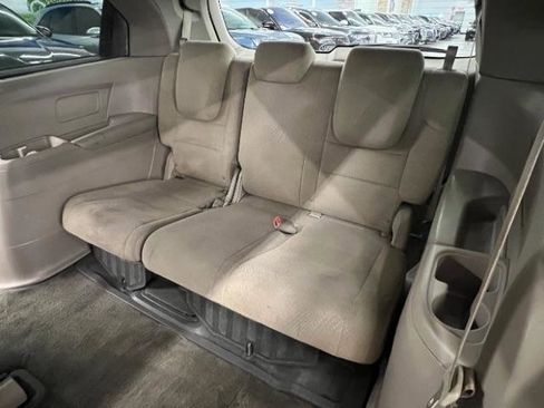 Used 2014 Honda Odyssey LX image 32