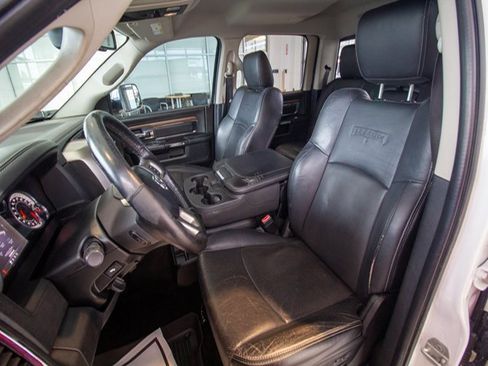 Used 2016 RAM 1500 Laramie image 15