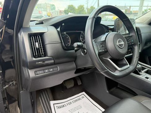 Used 2022 Nissan Pathfinder SL w/ SL Premium Package image 14