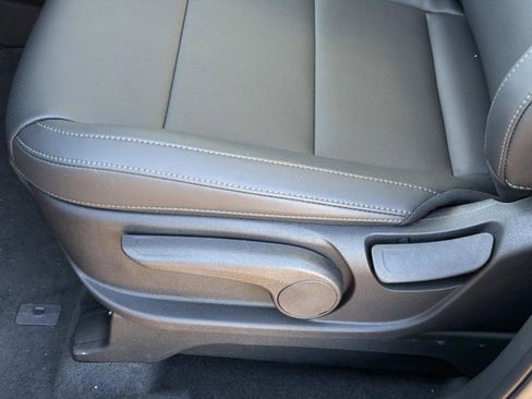 New 2025 Kia Telluride LX image 23