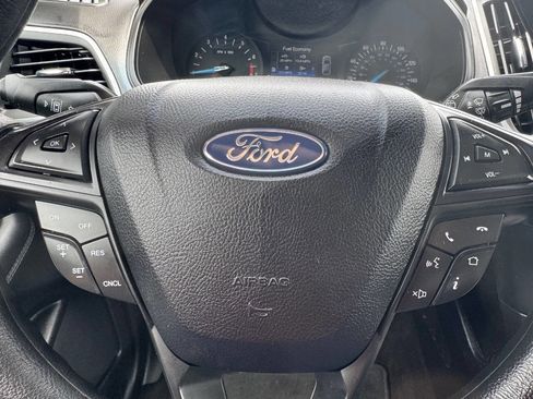 Used 2020 Ford Edge SE AWD/4WD image 23