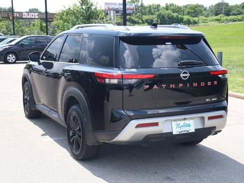Certified 2025 Nissan Pathfinder SL AWD/4WD image 6