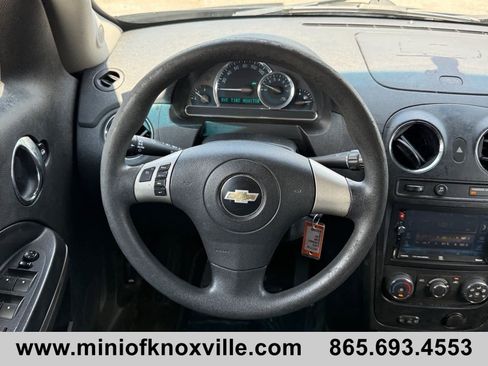 Used 2010 Chevrolet HHR LS FWD image 17