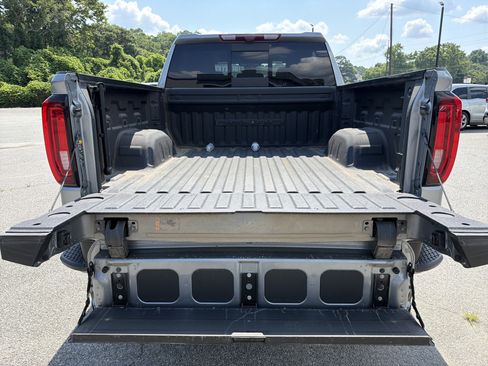 Used 2023 GMC Sierra 1500 Denali w/ Denali Reserve Package AWD/4WD image 19